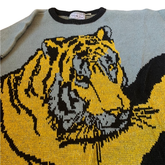 Vintage Venezia Sportswear Heavy Knit Sweater Tiger 1 Size Fits Most Unisex - Picture 5 of 5